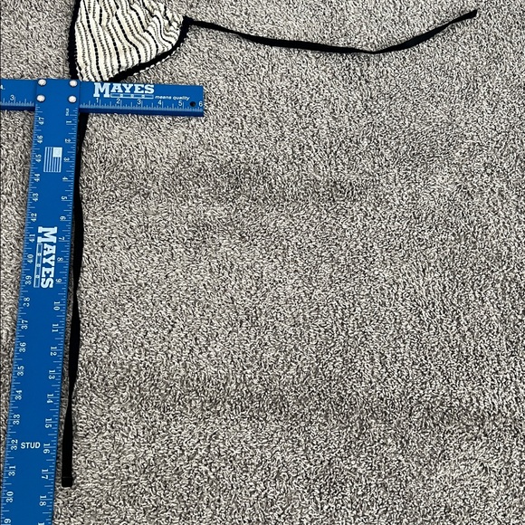 Betsey Johnson Cream & Black Patterned Triangle String Bikini Top - Size D - Picture 3 of 6